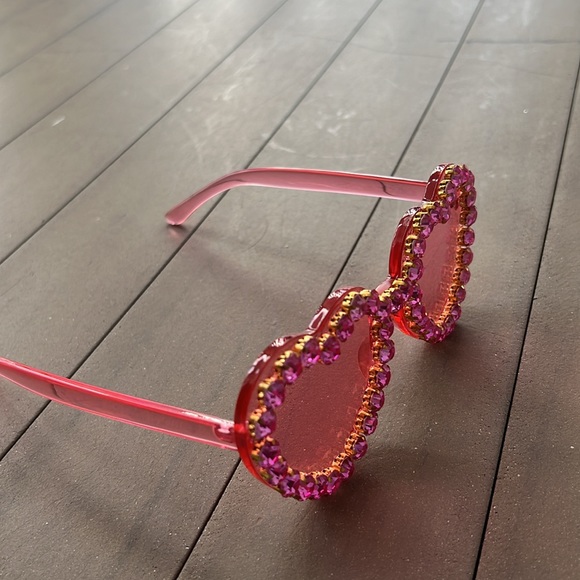 Pink Jewel Fashion Sunglasses - Picture 4 of 7